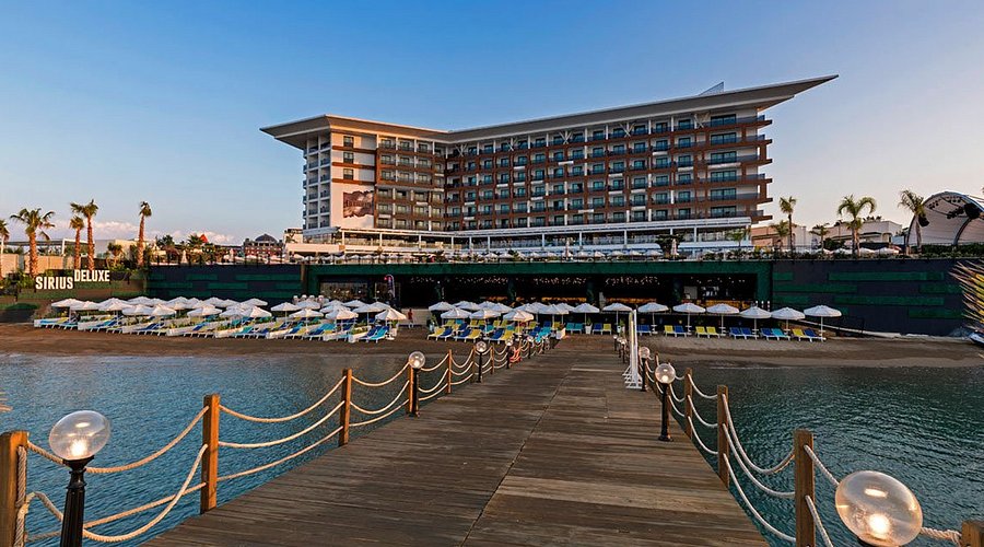 Sirius Deluxe Hotel Transfer