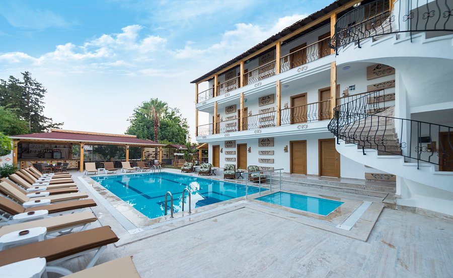 Amore Hotel Teki̇rova Transfer