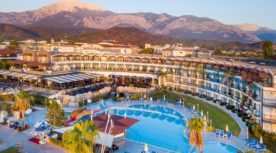 Armas Labada Hotel Transfer