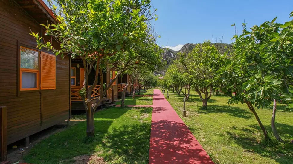 Baris Pansiyon Bungalows Antalya