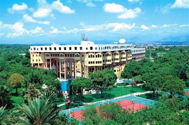 Excelsior Corinthia Hotel Transfer