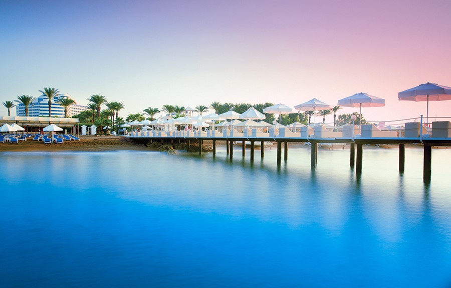 Transfers from Antalya airport to lara beach