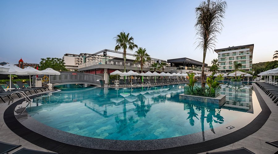 White City Resort Hotel Transfer
