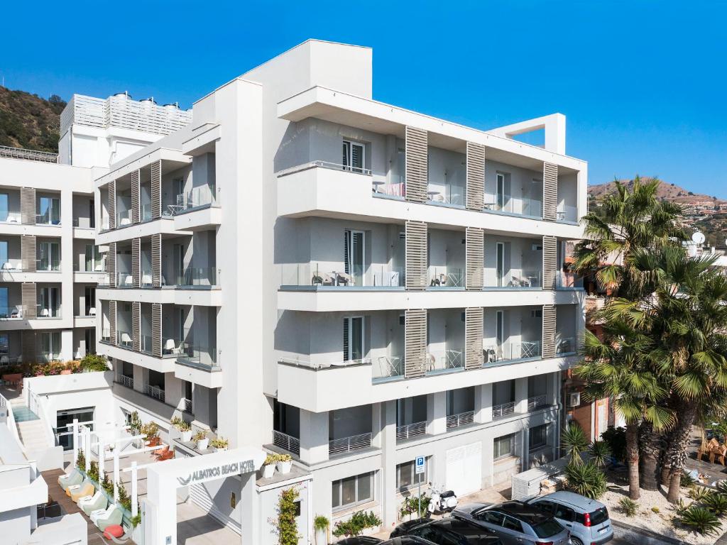 Albatros Beach Hotel Transfer